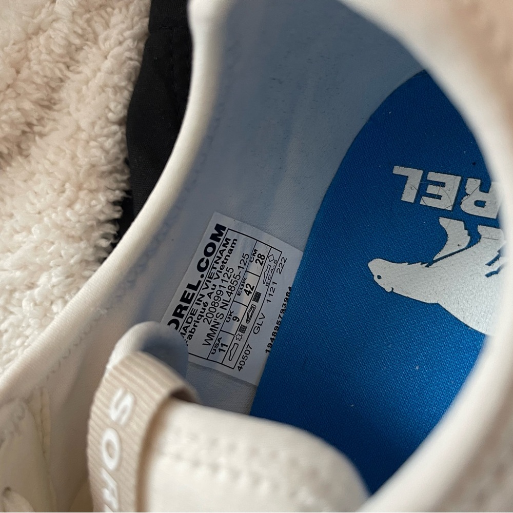 Sorel White Sneakers - Picture 7 of 9